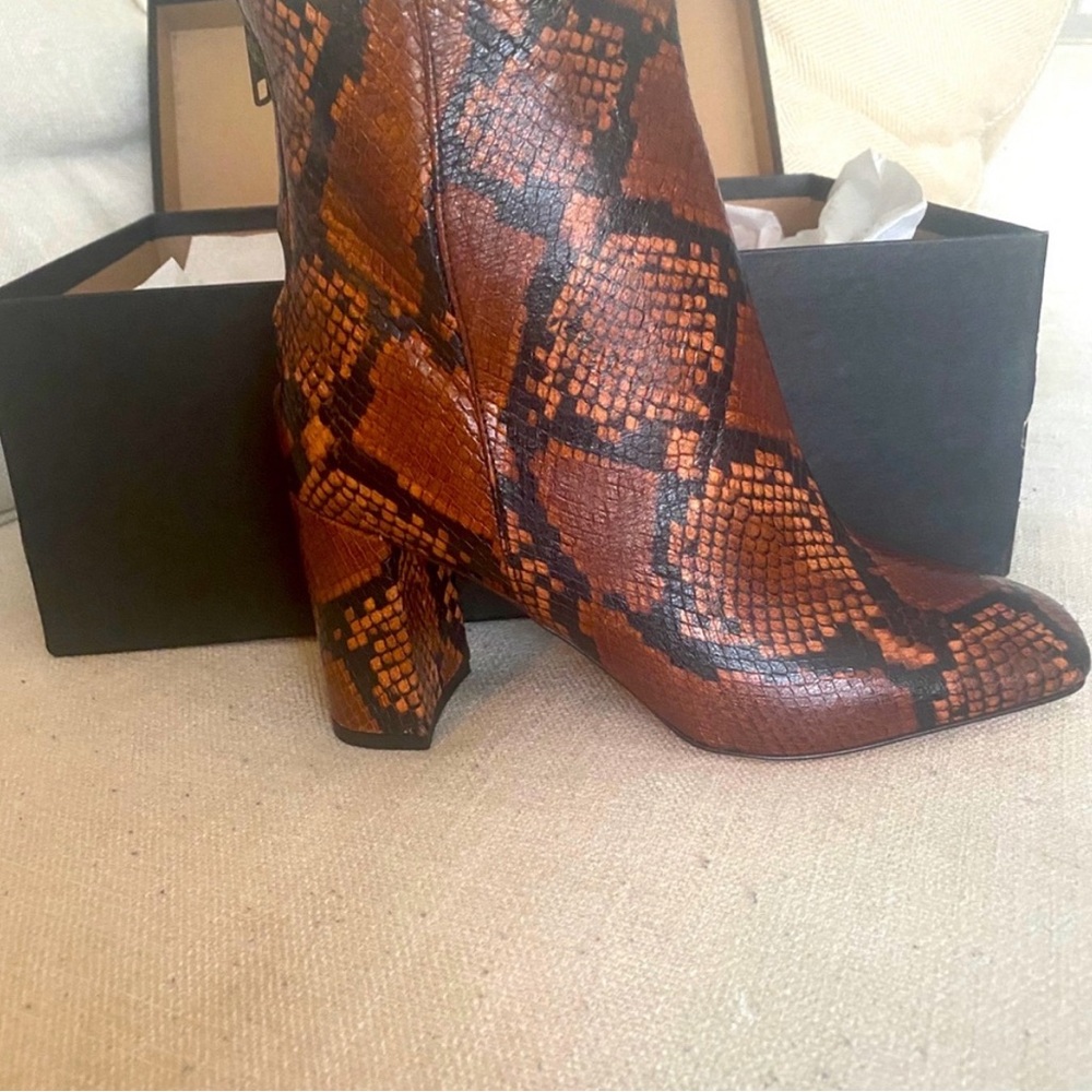 J.Crew Snakeskin Ankle Boots 6 - Never worn